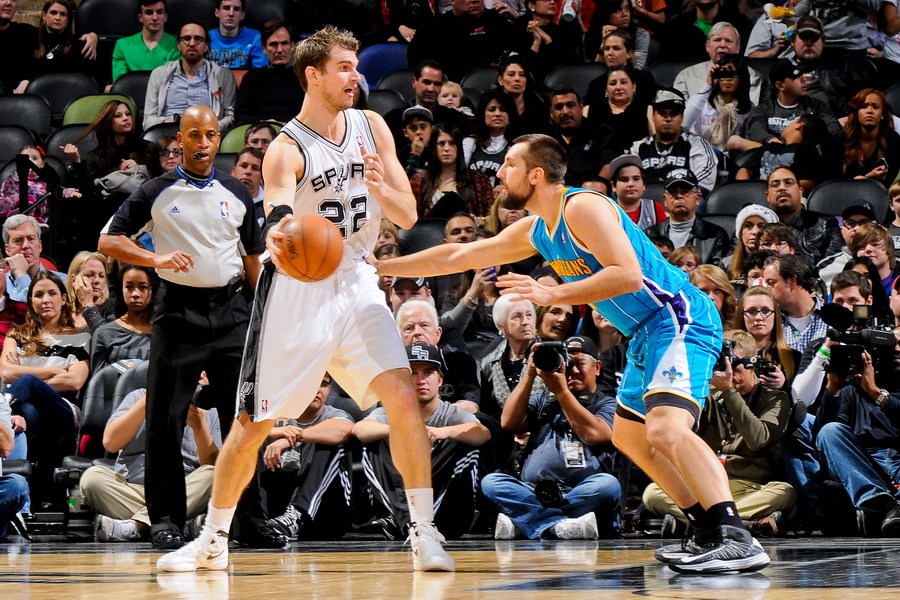 开云体育入口-马刺力克天津队,浓眉哥刷新纪录 第2张 开云体育入口-马刺力克天津队,浓眉哥刷新纪录 第2张