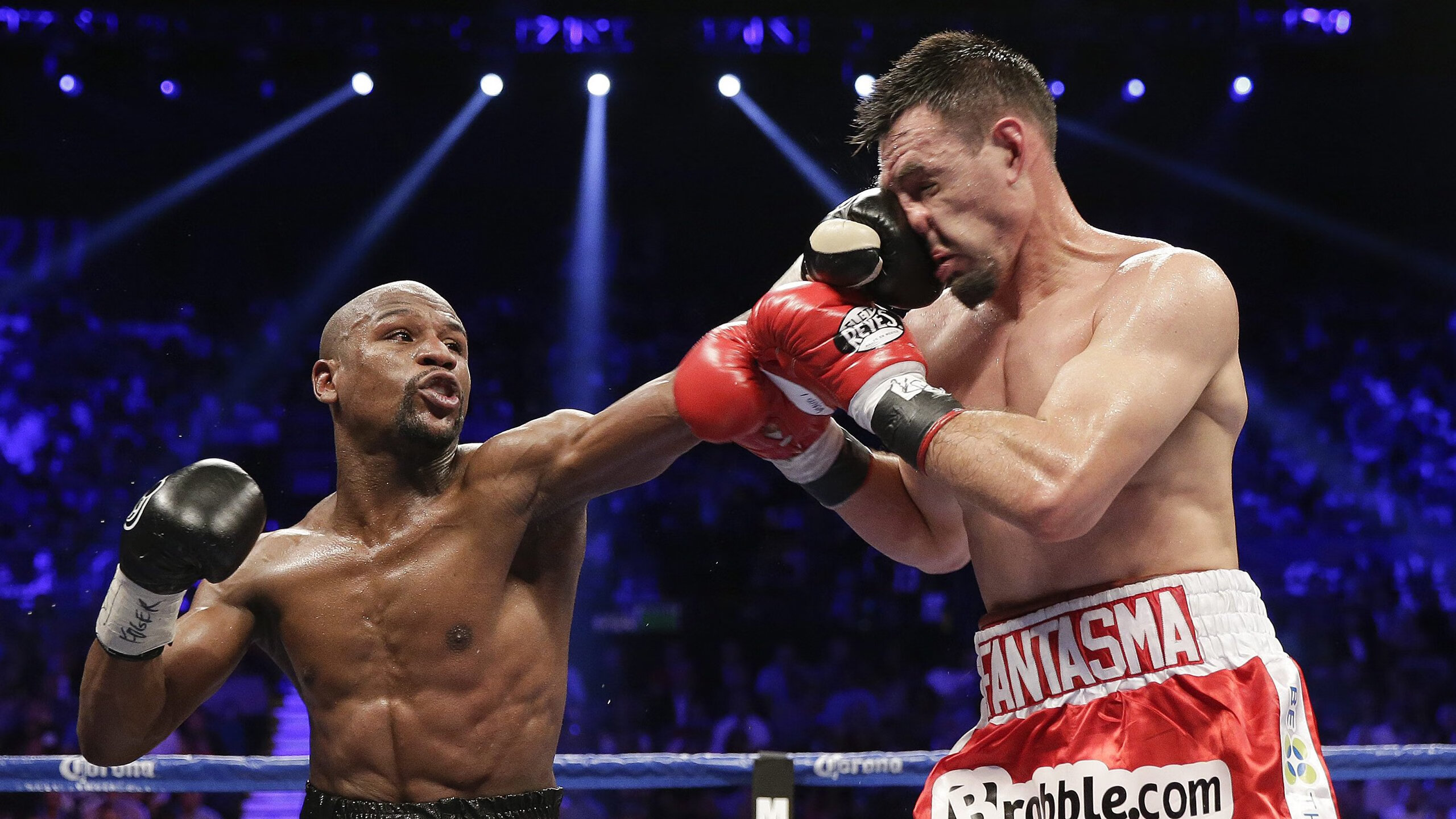 开云官网-爱德华兹一手遮天,当狼王在斯台普斯中心跳起死亡探戈 第2张 开云官网-爱德华兹一手遮天,当狼王在斯台普斯中心跳起死亡探戈 第2张